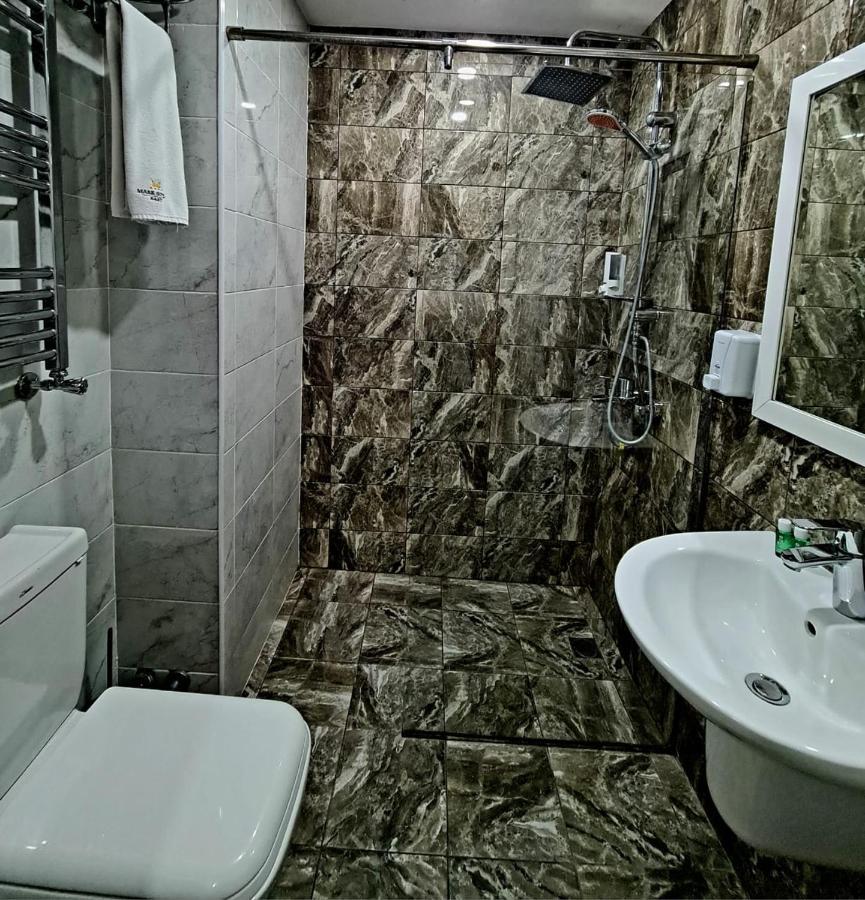 Отель Mark Hotel Баку Экстерьер фото