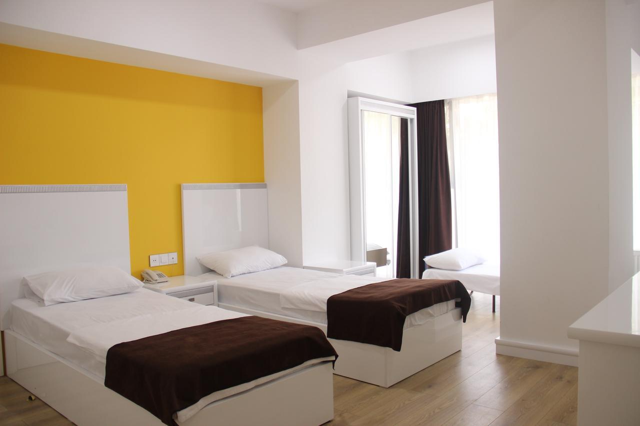 Отель Mark Hotel Баку Экстерьер фото