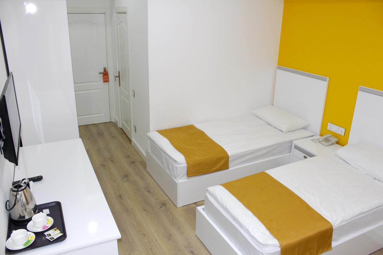Отель Mark Hotel Баку Экстерьер фото